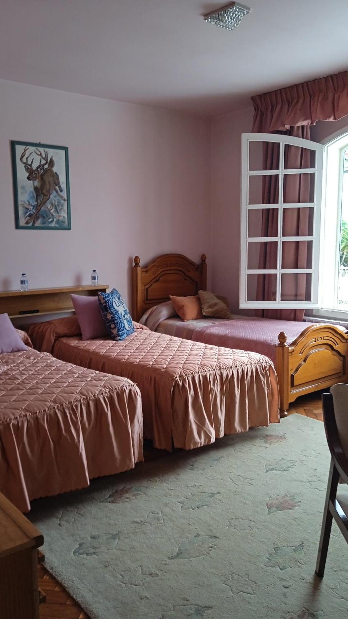A Casa De Abelleira Ponteareas Bed and Breakfast Eksteriør billede